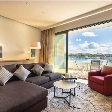 Seaview Valletta